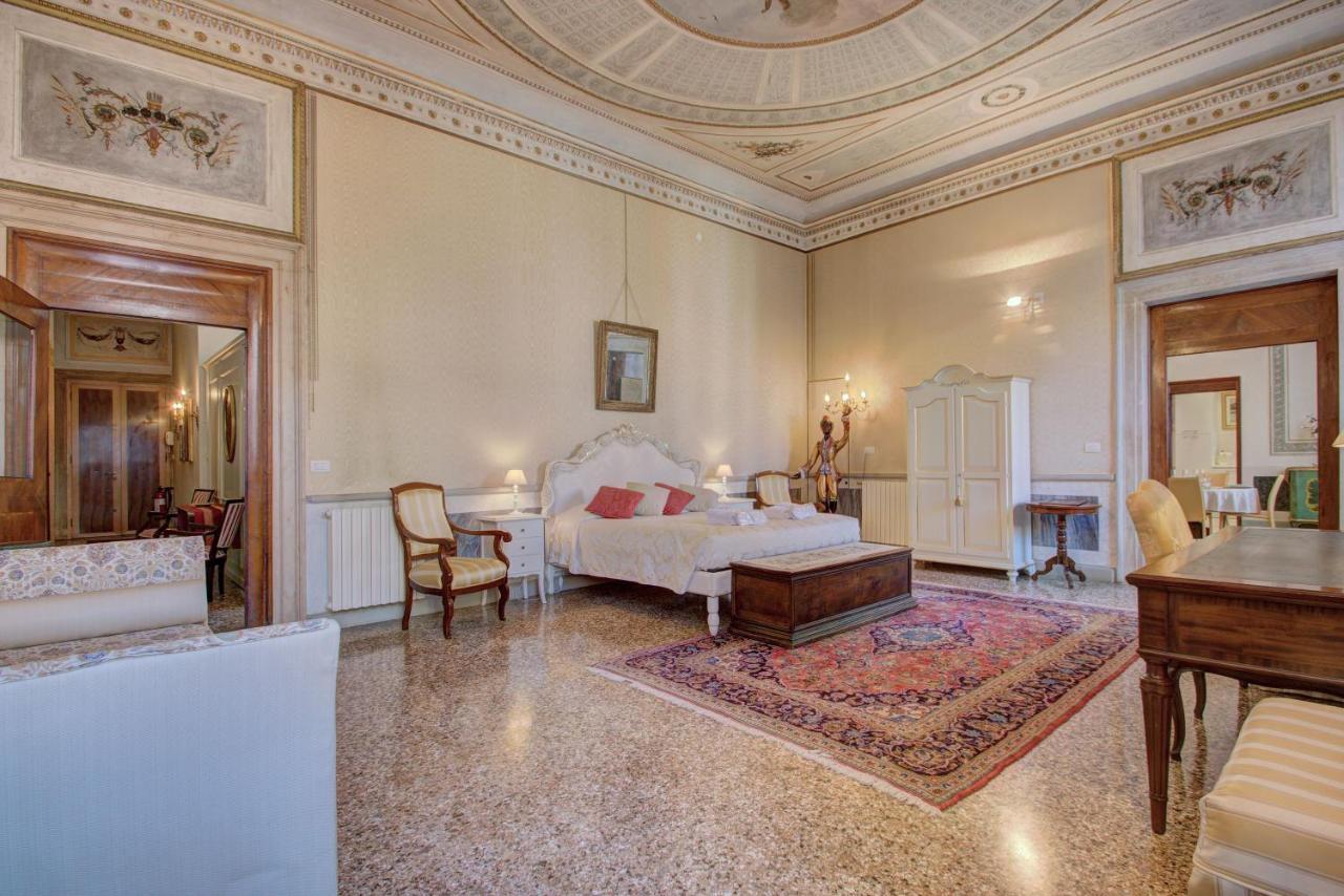 Doge Stair, Gorgeous - Bbc Venice Grand 2024 Tour Recorded Here! Exterior photo